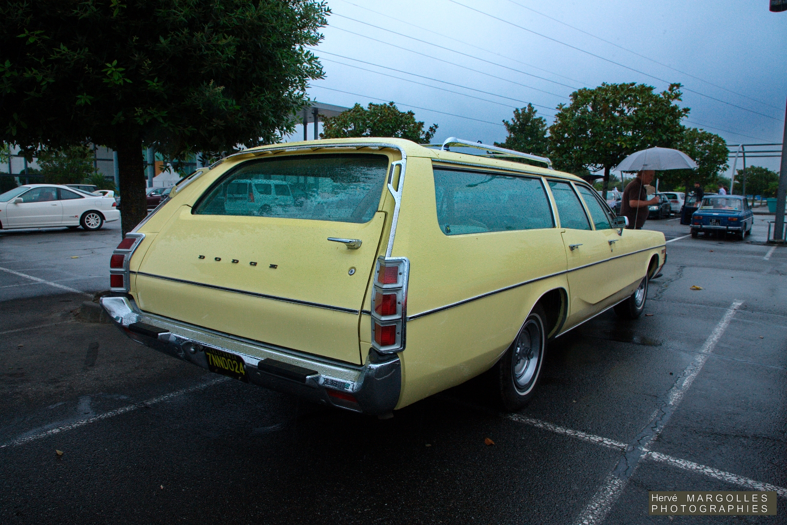 Dodge Monaco 1973 wagon-05.jpg